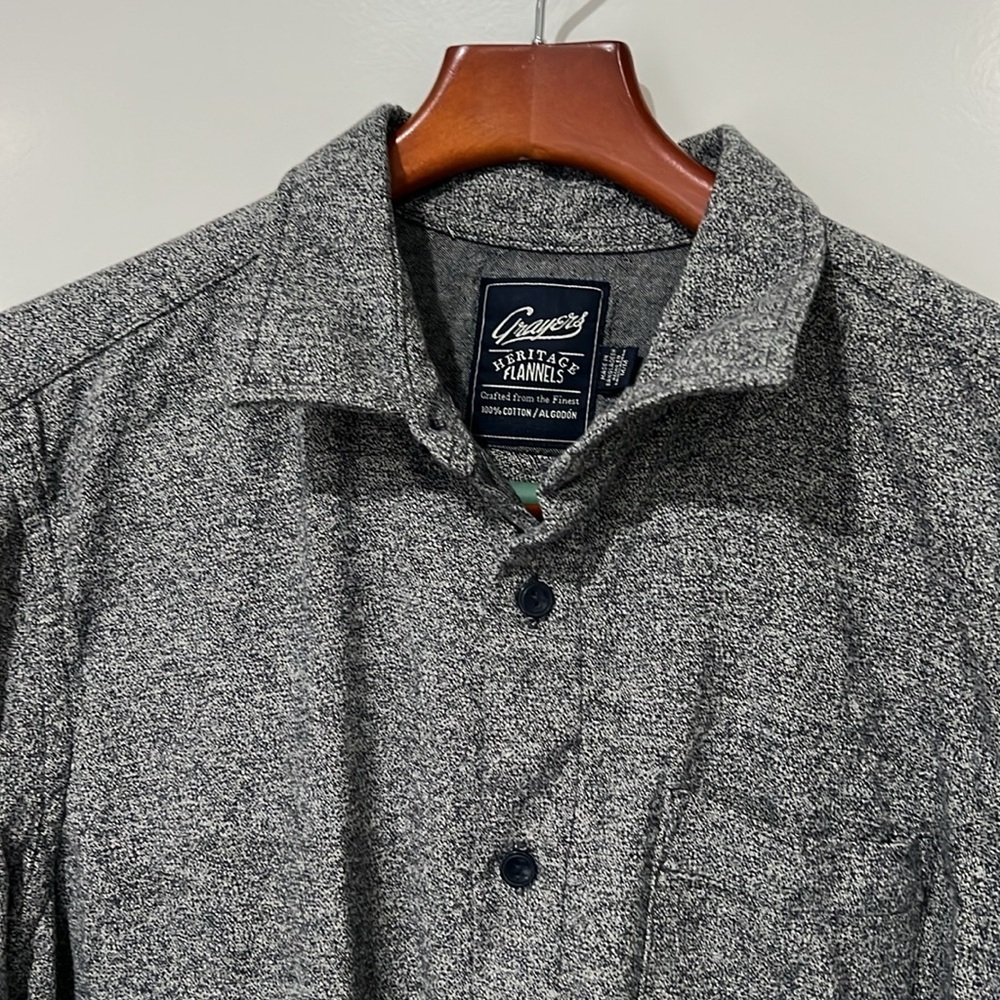 Grayers Heritage Flannel Long Sleeve Button Up
Sz M - Picture 2 of 5